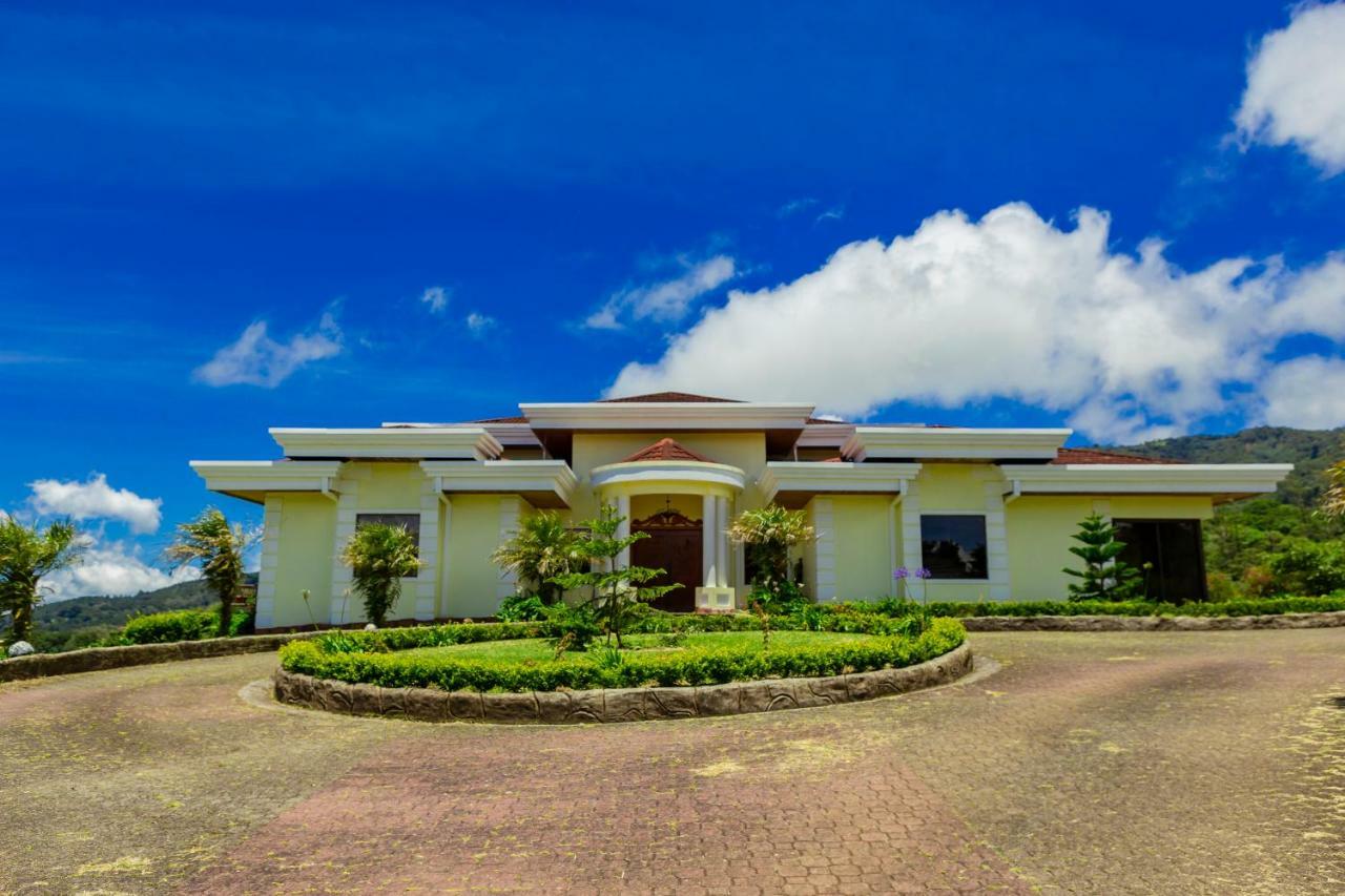 Bed and Breakfast Poas Paradise à Poasito Extérieur photo